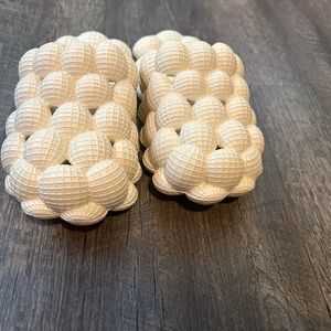 Beige Bubble Slides Women’s Size 6